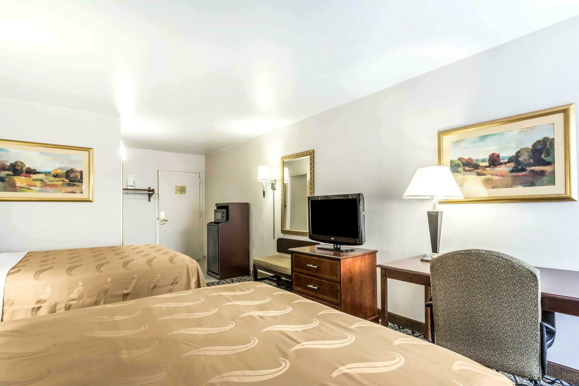 Quality Inn At The Park Fort Mill Exteriér fotografie